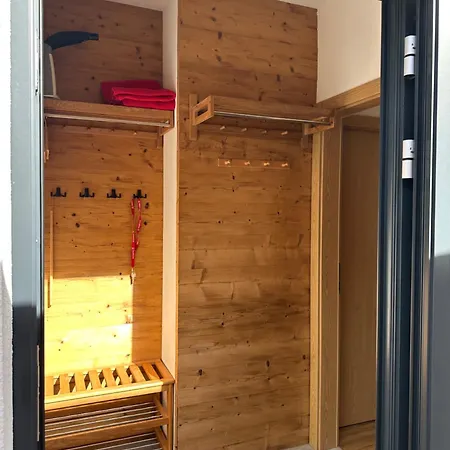 225 * Forstau (Salzburg)